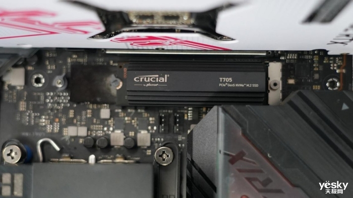 更快!Crucial英睿达T705 SSD与DDR5 Pro超频版内存体验